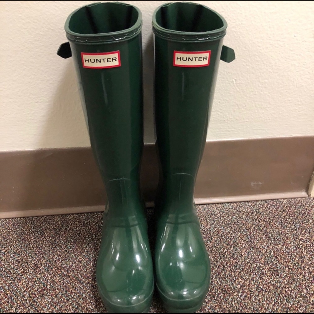 HUNTER BOOTS